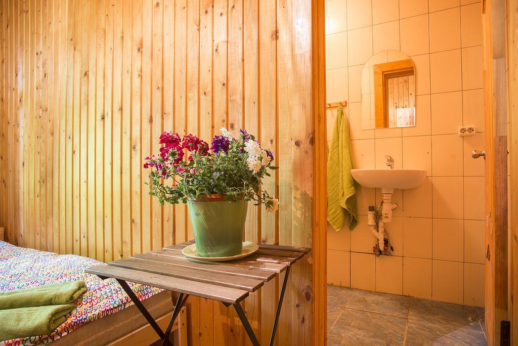 Green Jurmala Hostel Room photo
